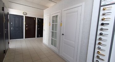 Магазин дверей Ганцевичи и район, г. Ганцевичи, ул. Матросова, 65А