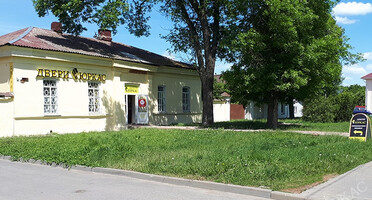 Магазин дверей Слуцк и район, г. Слуцк, ул. Ленина, 159а
